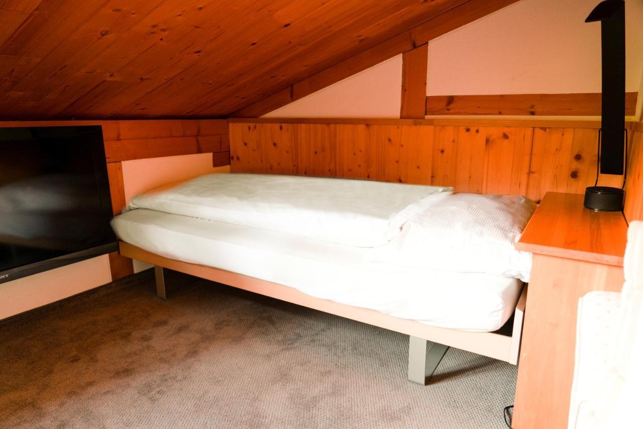Hillsite Smart Flims 4*